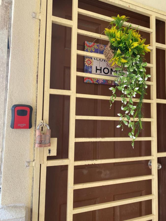 Lh Homestay Bandar Utama Gua Musang Ngoại thất bức ảnh